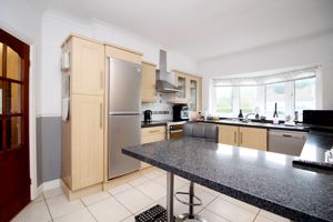 Kitchen- click for photo gallery